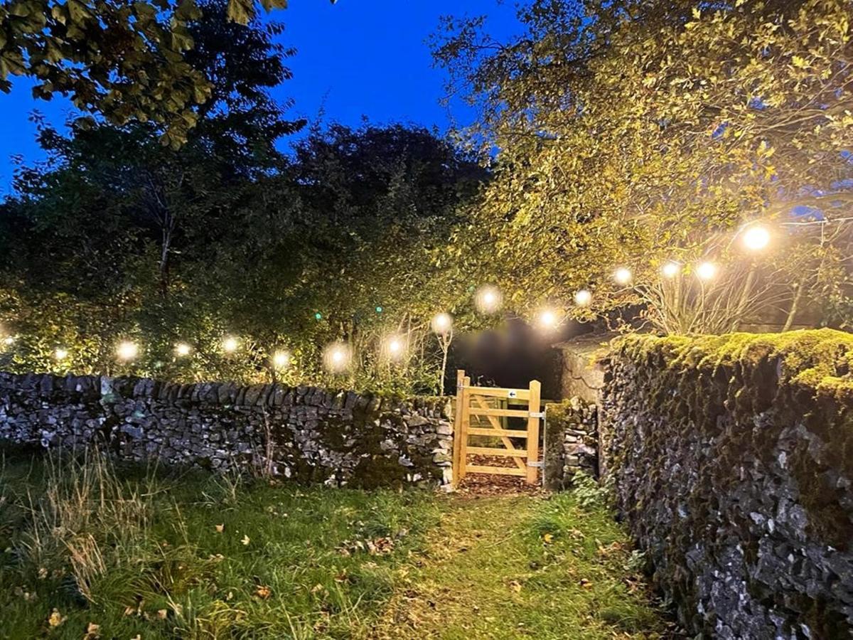 Luxury Shepherd Hut In The Peak District Bakewell Εξωτερικό φωτογραφία