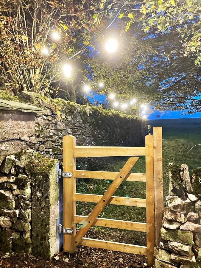 Luxury Shepherd Hut In The Peak District Bakewell Εξωτερικό φωτογραφία